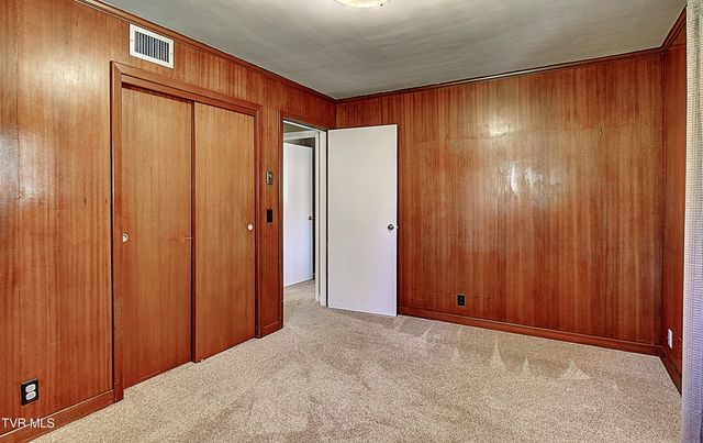 528 Bays View Road, Kingsport, TN 37660