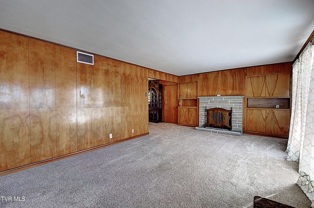 528 Bays View Road, Kingsport, TN 37660