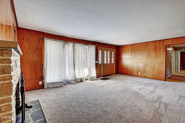 528 Bays View Road, Kingsport, TN 37660