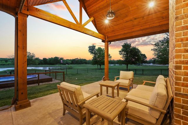 2628 County Road 2510, Quinlan, TX 75474