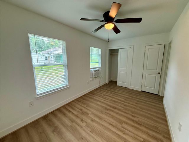 520 Mcguire, Huntsville, TX 77340