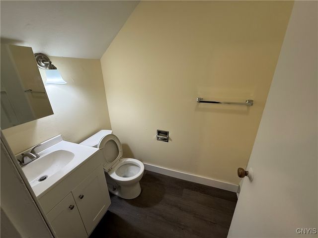 416 Danforth Street 1F, Syracuse, NY 13208