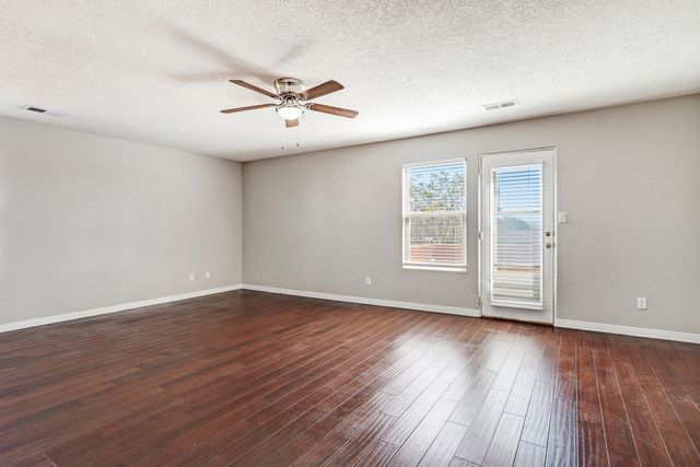 10400 Toscana Street NW, Albuquerque, NM 87114