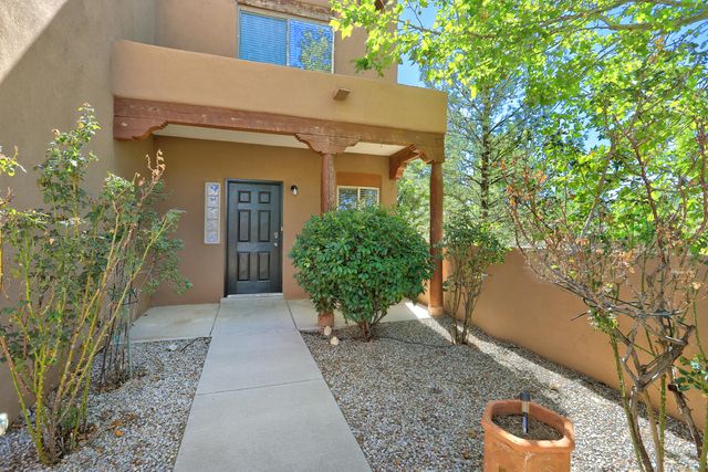 10400 Toscana Street NW, Albuquerque, NM 87114