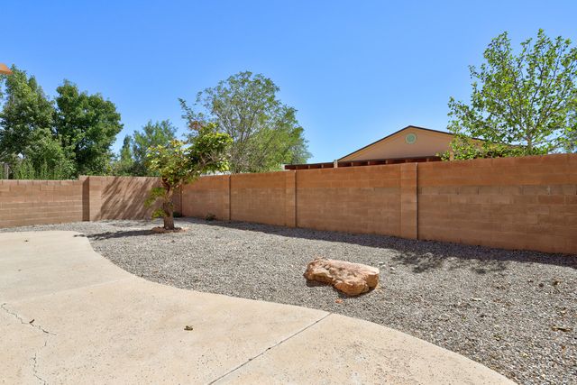 10400 Toscana Street NW, Albuquerque, NM 87114