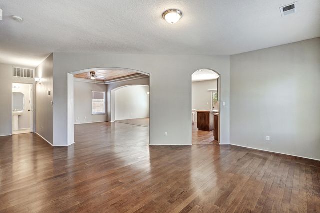 10400 Toscana Street NW, Albuquerque, NM 87114