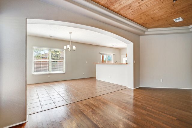 10400 Toscana Street NW, Albuquerque, NM 87114