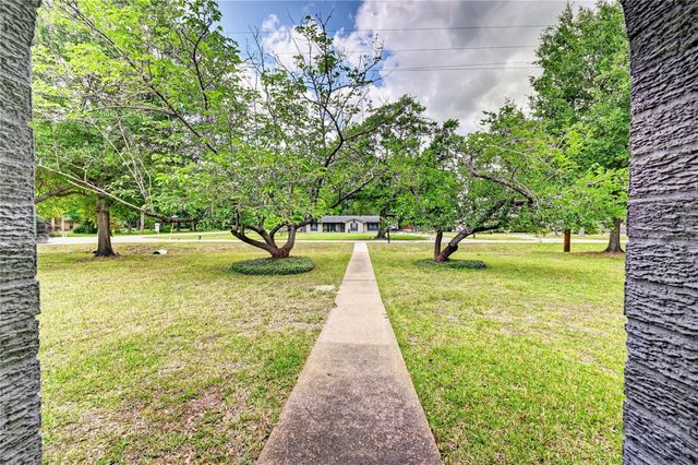 1202 Lemm Road 2, Spring, TX 77373