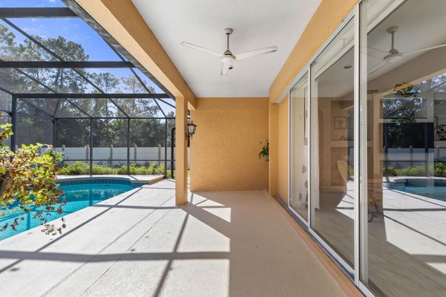 38 Brewster Lane, Palm Coast, FL 32137