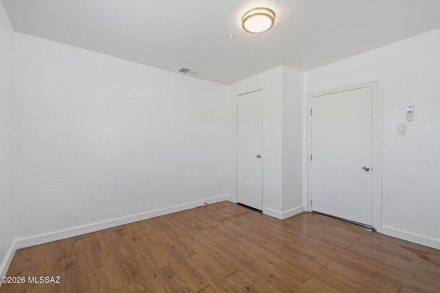2307 S 2nd Avenue, Tucson, AZ 85713