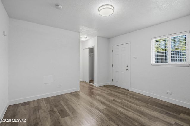2307 S 2nd Avenue, Tucson, AZ 85713