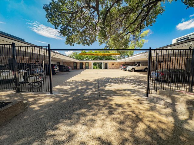 2704 San Pedro ST 16, Austin, TX 78705