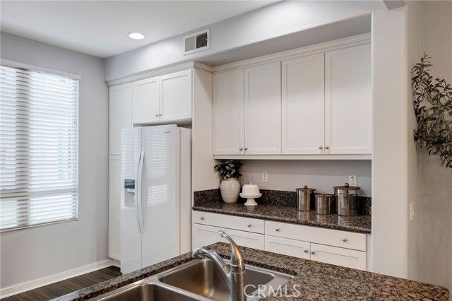 5408 W 149th Place 4, Hawthorne, CA 90250