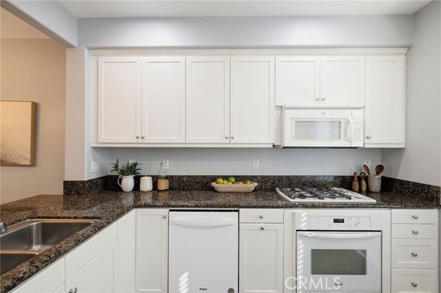 5408 W 149th Place 4, Hawthorne, CA 90250