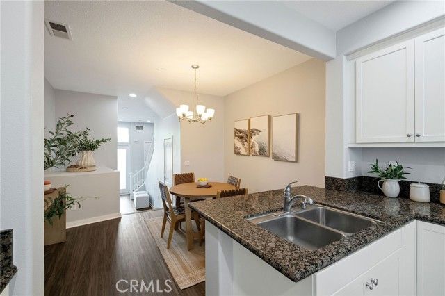 5408 W 149th Place 4, Hawthorne, CA 90250