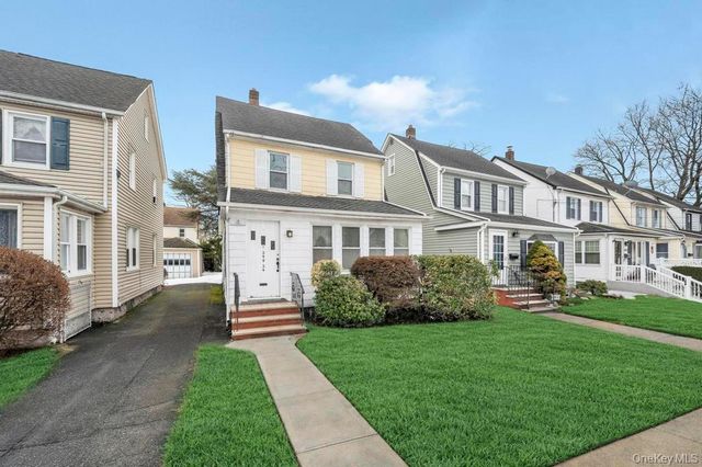 248-24 88th Drive, Bellerose, NY 11426