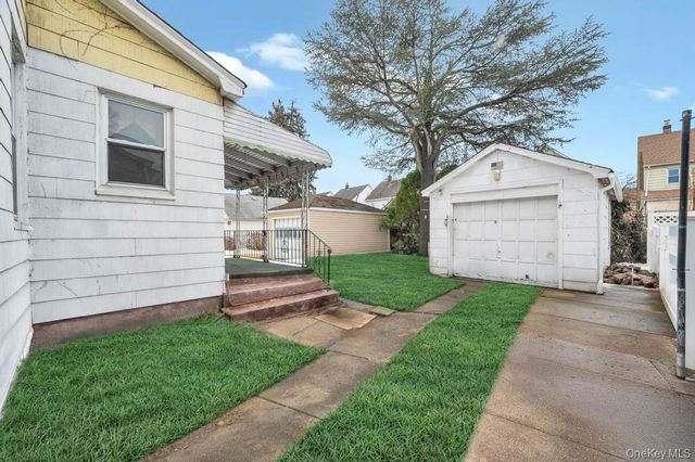 248-24 88th Drive, Bellerose, NY 11426