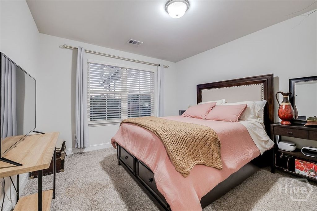 Image 31 of property listing at 169 Pitch Point Trail, Richmond Hill, GA 31324