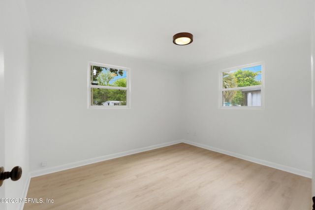 10528 WOOSTER Drive, Jacksonville, FL 32218