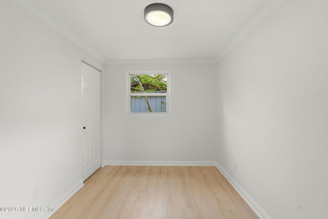 10528 WOOSTER Drive, Jacksonville, FL 32218