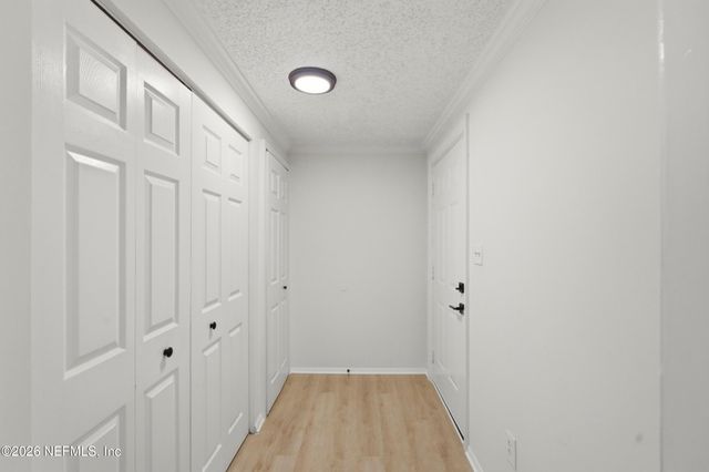 10528 WOOSTER Drive, Jacksonville, FL 32218