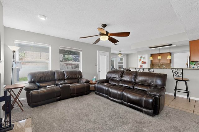 8448 Manuel Cia Place NE, Albuquerque, NM 87122