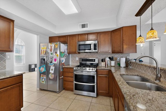 8448 Manuel Cia Place NE, Albuquerque, NM 87122