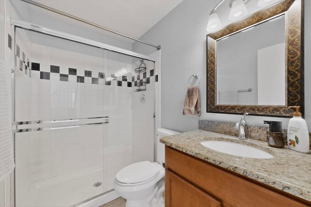 8448 Manuel Cia Place NE, Albuquerque, NM 87122