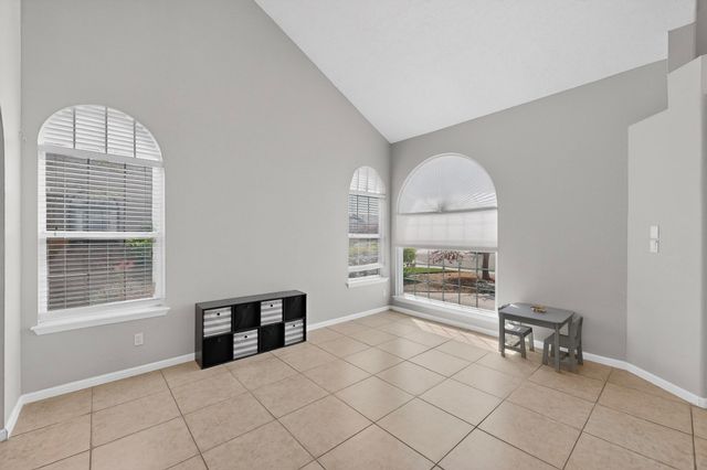 8448 Manuel Cia Place NE, Albuquerque, NM 87122