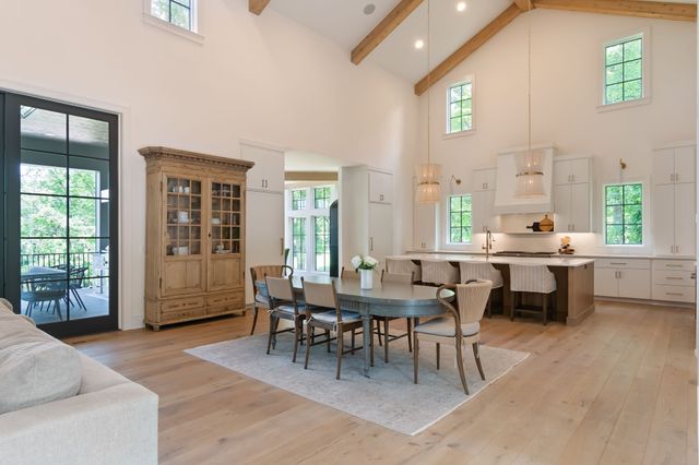 8190 Heirloom Blvd, College Grove, TN 37046