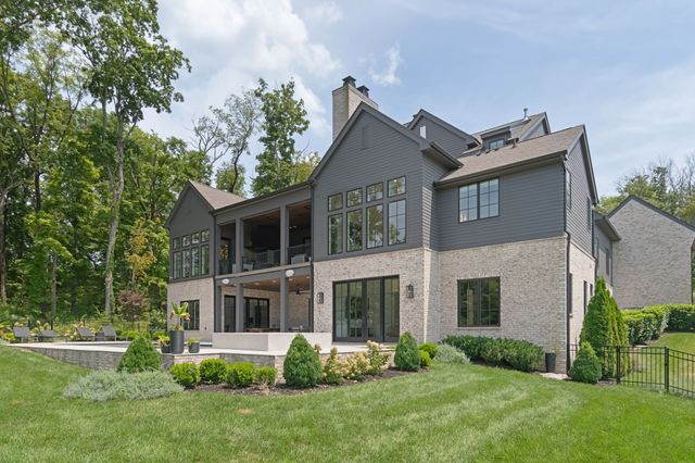 8190 Heirloom Blvd, College Grove, TN 37046