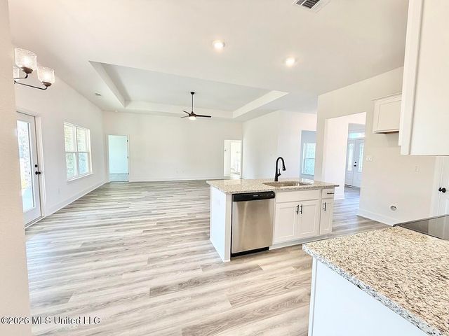 14859 Fritz Circle, Gulfport, MS 39503