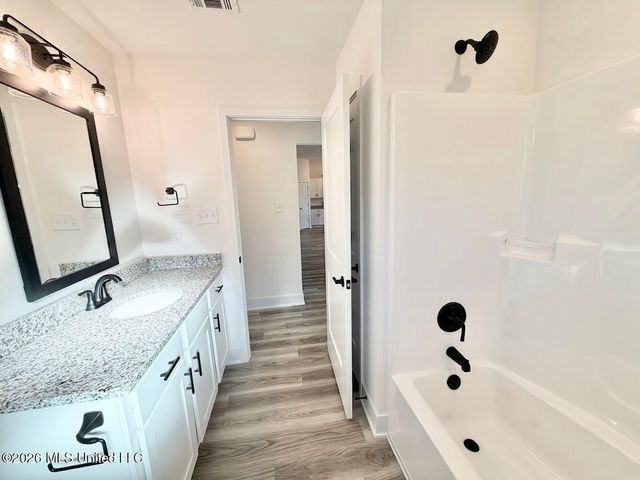 14859 Fritz Circle, Gulfport, MS 39503