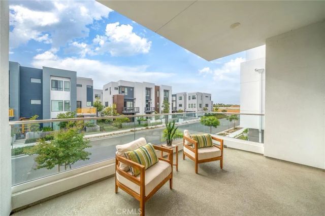 16158 Veterans Way, Tustin, CA 92782