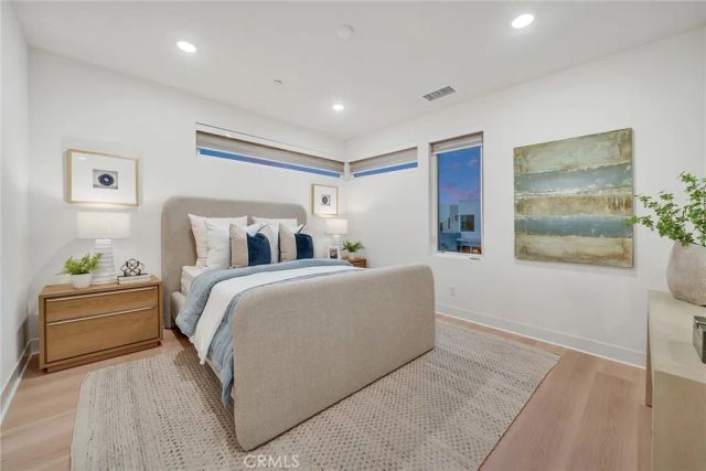 16158 Veterans Way, Tustin, CA 92782