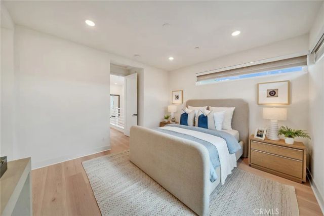 16158 Veterans Way, Tustin, CA 92782