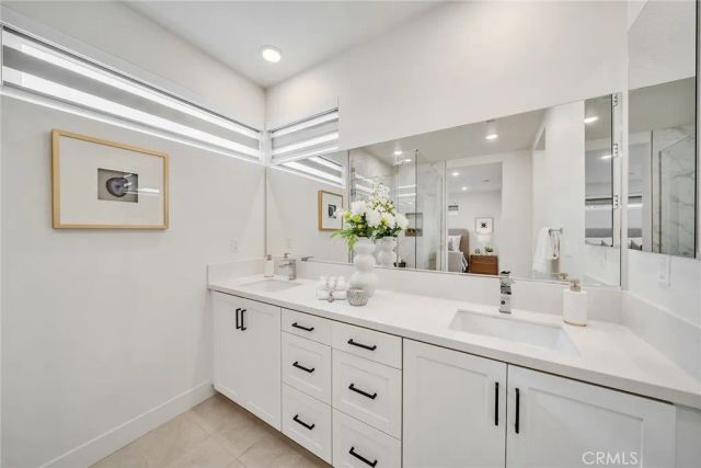 16158 Veterans Way, Tustin, CA 92782