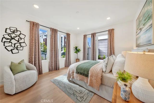 16158 Veterans Way, Tustin, CA 92782