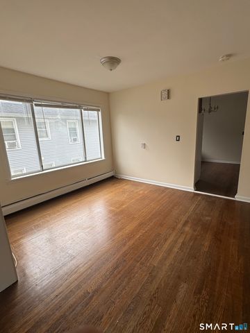 88 Gregory Boulevard 2, Norwalk, CT 06855