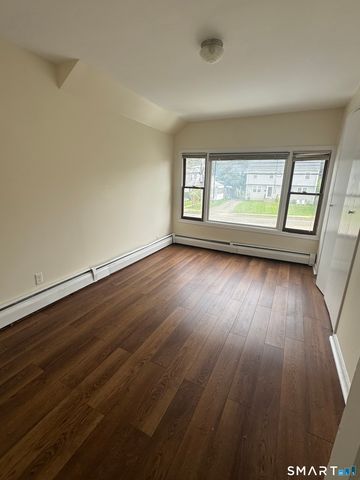 88 Gregory Boulevard 2, Norwalk, CT 06855