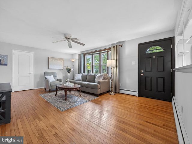 3400 PRUSS HILL RD, Pottstown, PA 19464