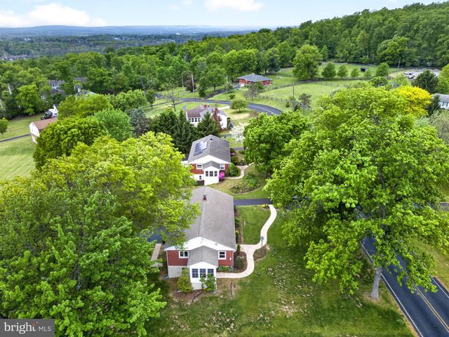 3400 PRUSS HILL RD, Pottstown, PA 19464