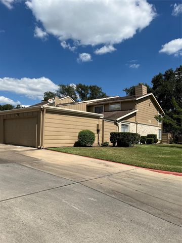 2372 Woodland Park Drive 121, Houston, TX 77077