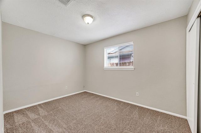 16615 Barcelona Drive, Friendswood, TX 77546