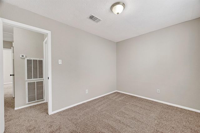 16615 Barcelona Drive, Friendswood, TX 77546