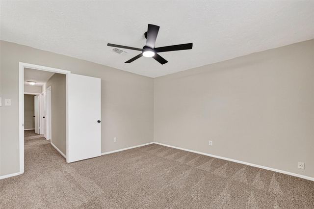16615 Barcelona Drive, Friendswood, TX 77546