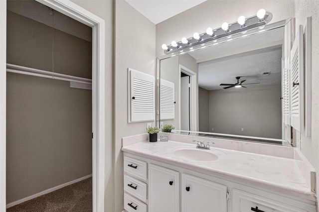 16615 Barcelona Drive, Friendswood, TX 77546