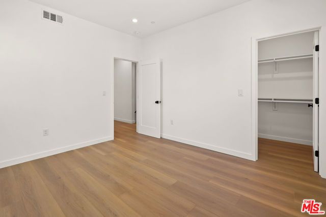 1731 S New Hampshire Avenue, Los Angeles, CA 90006