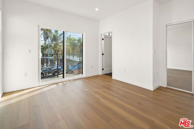 1731 S New Hampshire Avenue, Los Angeles, CA 90006