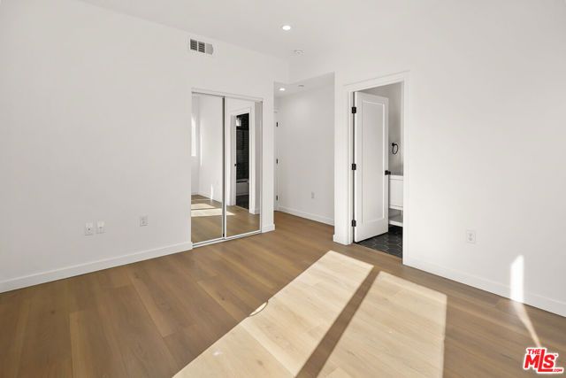 1731 S New Hampshire Avenue, Los Angeles, CA 90006